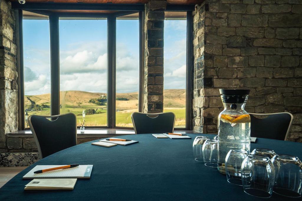 The Saddleworth Hotel Diggle Buitenkant foto